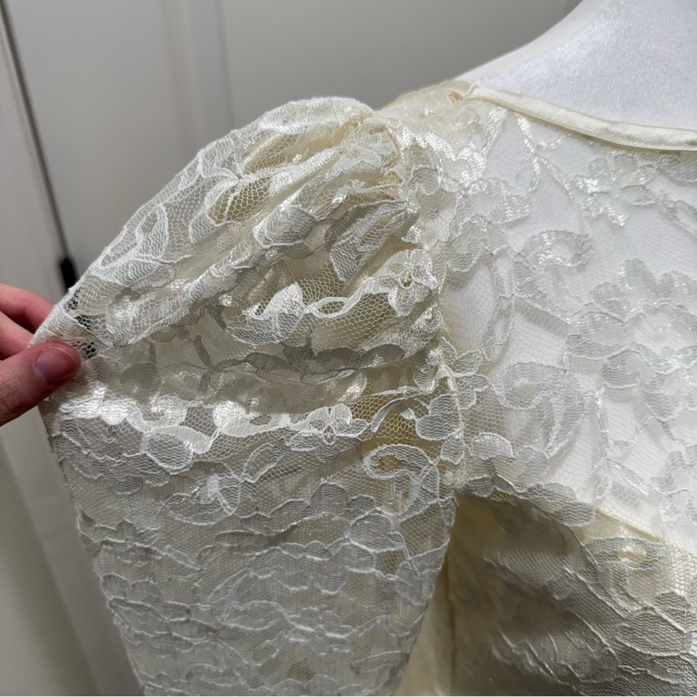 Vintage Alfred Angelo Wedding Dress - Picture 6 of 13